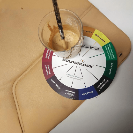 Краска для кожи  мандарин COLOURLOCK Lederfarbe mandarine 250мл