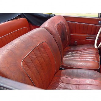 Водорастворимая масло для сухой и старой кожи COLOURLOCK Rückfetter 250 мл Водорастворимая масло для сухой и старой кожи COLOURLOCK Rückfetter 250 мл