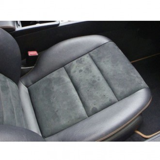 Очиститель для высококачественных текстильных изделий  COLOURLOCK Alcantara und Textilreiniger, 1000 мл